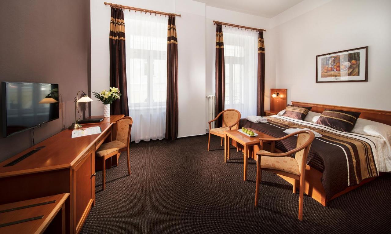 Reitenberger Spa Medical Marianske Lazne Exterior photo